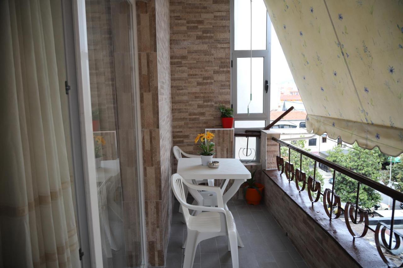 "Tata'S New Home!" Tirana Exterior photo